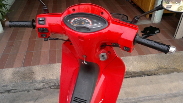 wave125s สตาร์ทมือกุญแจใหญ่ 21500บาท