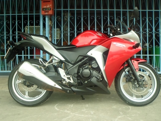 ขายCBR250Rด่วนด่วน ขายCBR250Rด่วนด่วน