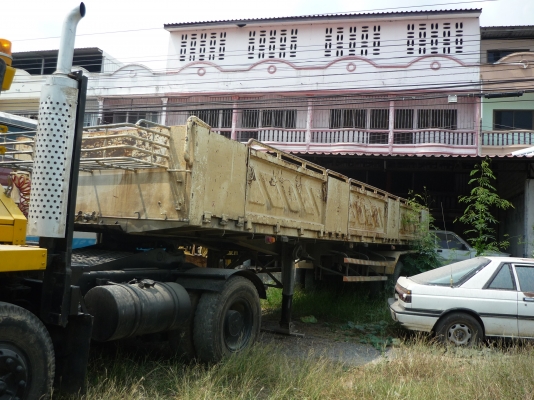 หางเทรลเลอร์ สามมิตร พื้นเรียบ ยาว 12 เมตร