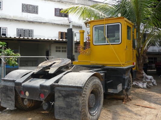 รถ 6 ล้อ เทรลเลอร์ Autowa