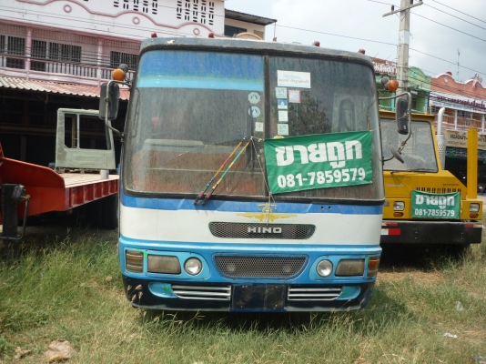 รถบัส HINO  ความยาว 10 เมตร 44 ที่นั่ง ราคาต่อรองได้