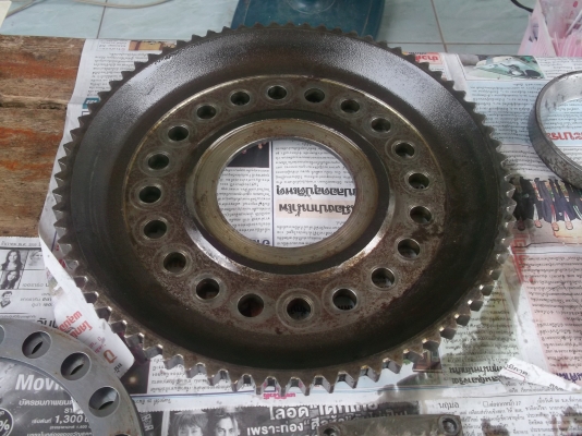 ขายอะไหล่ตัวเดิน  KOMATSU PC 200-3 ราคาไม่แพง