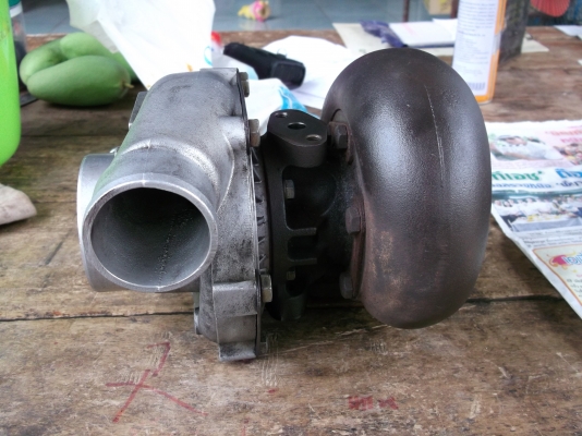 ขายเทอร์โบ KOMATSU PC 200-3 ราคาไม่แพง