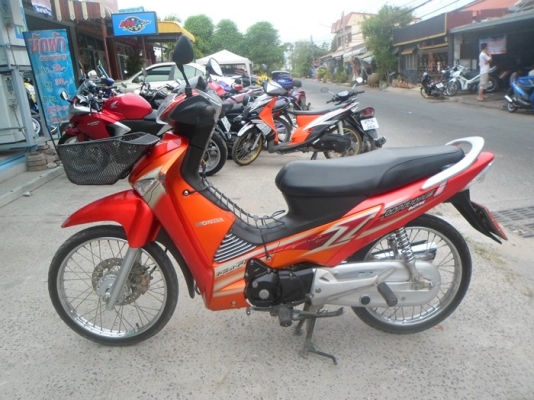 ขายWAVE125Iสตารทมือเหมา2คันคันละ24500