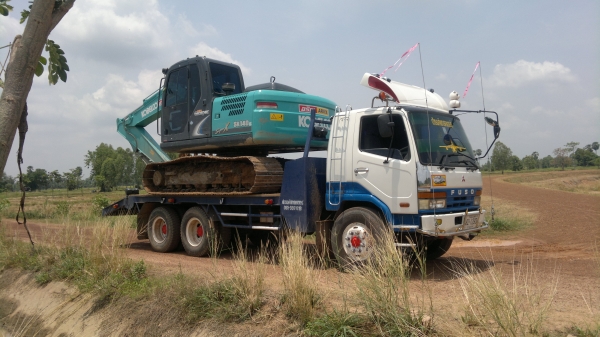 ขาย10ล้อ2เพลาเทเลอร์ท้ายลาด  บรรทุกรถแม็คโคร  200-320