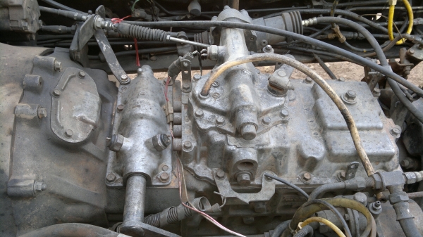 ขาย10ล้อ2เพลาเทเลอร์ท้ายลาด  บรรทุกรถแม็คโคร  200-320