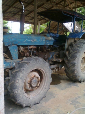 ขายรถไถ FORD 6610 2 เพลา 3 จาน 7 จาน ใบมีดดันหน้า เอกสารเล่มทะเบียน  ราคา 420000