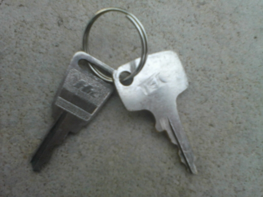 ขายสวิทช์กุญแจ C95