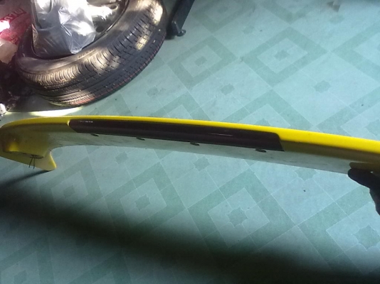 สปอยเลอ์หลัง สวยๆ ใส่ได้หลายรุ่น มีไฟถอยled