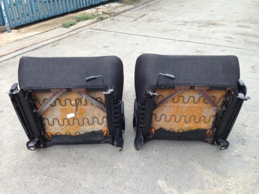 **** ขายเบาะ subaru ลายเสือ ****