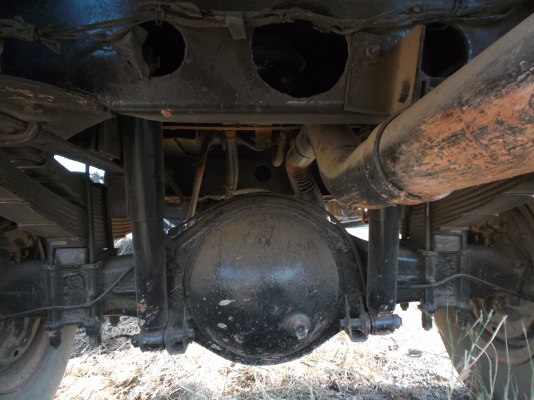 ขายด่วนรถ6ล้อดรั้ม115แรงม้ายาว3.6เมตร