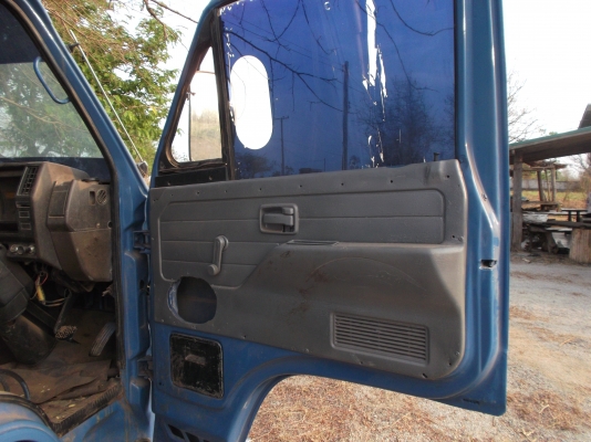 ขายด่วนรถ6ล้อดรั้ม115แรงม้ายาว3.6เมตร