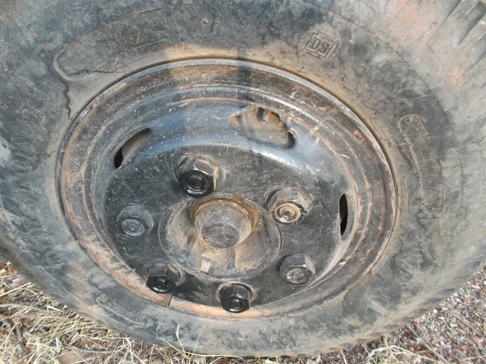 ขายด่วนรถ6ล้อดรั้ม115แรงม้ายาว3.6เมตร