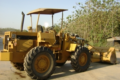 ขายรถตักล้อยาง สภาพดี ขายรถตักล้อยาง สภาพดี