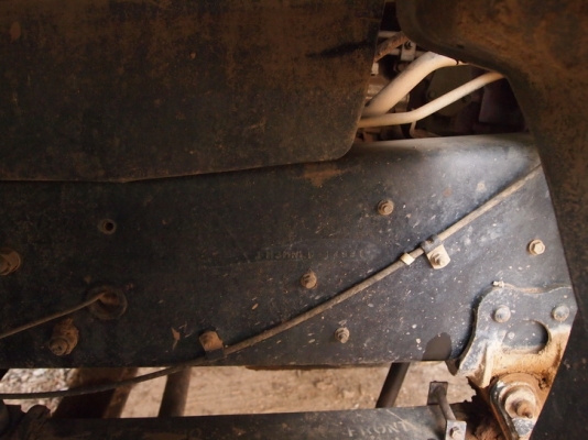 ขายรถบรรทุก 10 ล้อดั้ม Hino FM 3 M ปี 39 240 HP