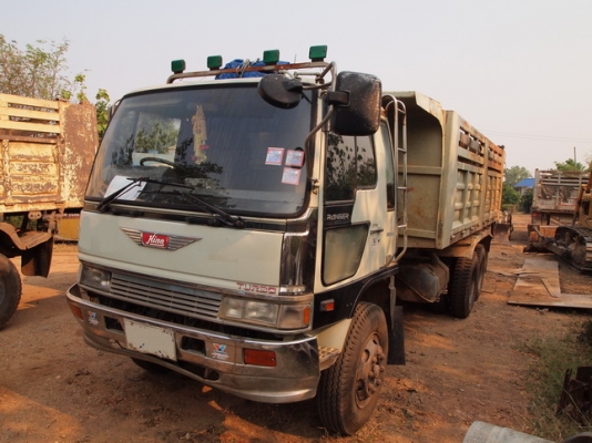 ขายรถบรรทุก 10 ล้อดั้ม Hino 3H 195Hp 2 เพลา
