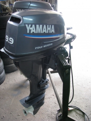 YAMAHA FOUR 9.9 HP