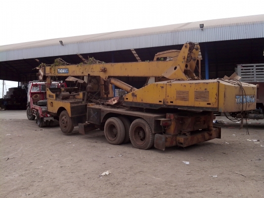 เครน tadano 16 t ขายแล้วคะ