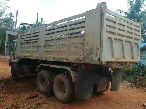 รถมิตซู 10 ล้อดั๊ม FN527  220 แรงม้า  สนใจติดต่อ 081 - 6079515