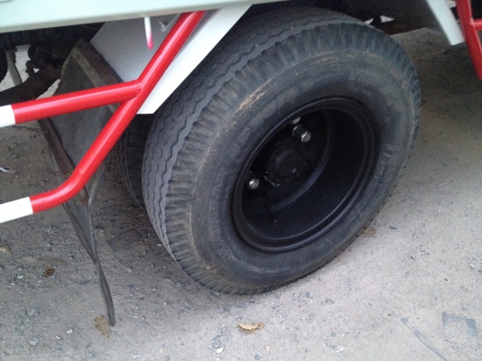 ขาย 6 ล้อ HINO GD3W 165 แรงม้า ยาว 5.50 เมตร