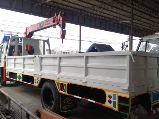 ISUZU Rocky 195 เครน 5 ตัน 4 ปลอก ยาว 7.20 ISUZU Rocky 195 เครน 5 ตัน 4 ปลอก ยาว 7.20