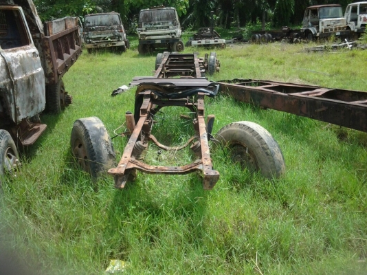 ISUZU แชสซีส 10 หัวยาวพร้อมเล่มทะเบียนพร้อมโอน