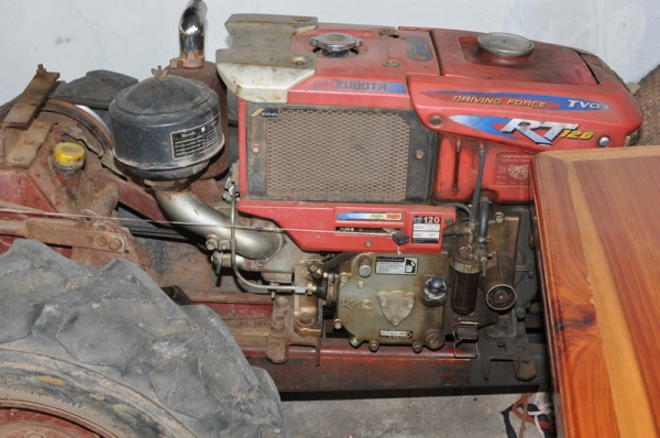 ขายรถไถคูโบต้า  L3608 แถมเครื่องคูโบต้า  12 hp 1ต้ว