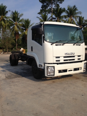 ขาย 6 ล้อยาว Isuzu ไม่มีกระบะ