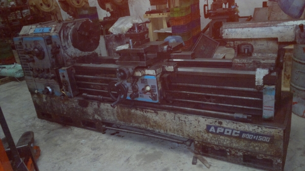 เครื่องกลึง