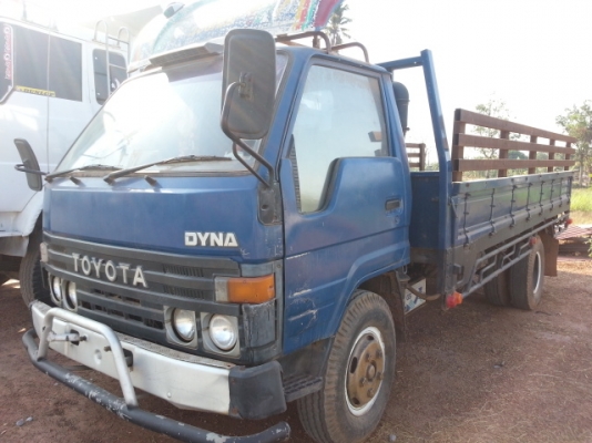 ขายด่วน TOYOTA DYNA หกล้อ115แรงสภาพดี คัชซีสวย เอกสารพร้อมรีบจอง 0801515451 0811838154 ขายด่วน TOYOTA DYNA หกล้อ115แรงสภาพดี คัชซีสวย เอกสารพร้อมรีบจอง 0801515451 0811838154