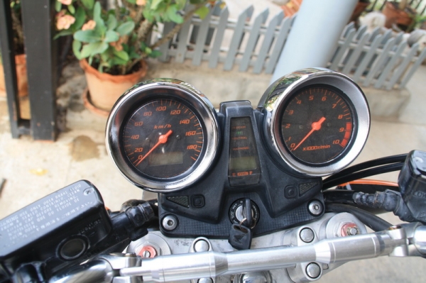 ขาย CB 1300 ปี 2002 แท้ เครื่องบรอน สรรพสามิต รถสีเดิมลดแล้ว134000