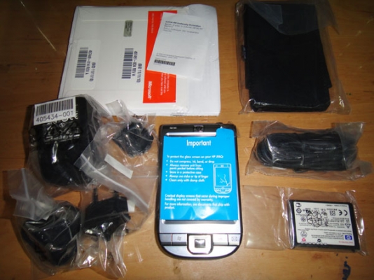 1ขาย HP IPAQ 112 Classic Handheld เป็น POCKET PC เป็นของใหม่ Cpu 624 MHz  จอสัมผัส  ดูหนัง ฟังMP3  เชื่อมต่อกับเครื่อง GPS ได้ มี bluetooth และ Wi-Fi อุปกรณ์ครบ + ราคาตอนซื้อ 10500 บาท มีหลายเครื่อง ต้องการขายถูก  --ต้องการขายราคา 3500 บาทเท่านั้นเอง --สน