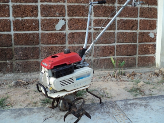 รหัส:12000473เครื่องพรวนดินFA76D(2.0ps)สภาพคัดมาสวยรถพร้อมทำงานติดเครื่องง่ายwww.nihonmono.com