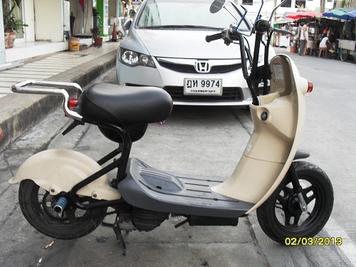 ขายรถป๊อบ ซุซุกิ โซอิโนริ 50 cc 11,000 บาท ขายรถป๊อบ ซุซุกิ โซอิโนริ 50 cc 11,000 บาท