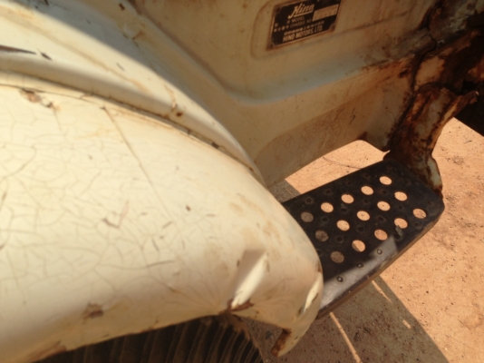 HINO F17 - 168 HP EH700 สิบล้อดั๊มพ์ 2 เพลา เครื่องเดิมๆแรงดี มีสโลว์อินเตอร์ครบพร้อมใช้งาน หัวเก๋งเดิมๆภายในคอนโซลสวยครบพร้อม พวงมาลัยเพาเวอร์ กระบะดั๊มพ์เหล็ก 12 ตันสภาพสวย ช่วงล่างคัชซีดี ยางสภาพดี 10 เส้นประมาณ 70\% พร้อมบรรทุกพร้อมใช้งานได้เลย เอกสารเ HINO F17 - 168 HP EH700 สิบล้อดั๊มพ์ 2 เพลา เครื่องเดิมๆแรงดี มีสโลว์อินเตอร์ครบพร้อมใช้งาน หัวเก๋งเดิมๆภายในคอนโซลสวยครบพร้อม พวงมาลัยเพาเวอร์ กระบะดั๊มพ์เหล็ก 12 ตันสภาพสวย ช่วงล่างคัชซีดี ยางสภาพดี 10 เส้นประมาณ 70\% พร้อมบรรทุกพร้อมใช้งานได้เลย เอกสารเ