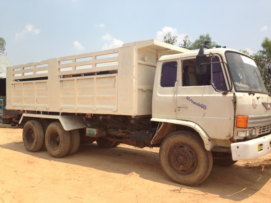 HINO F17 - 168 HP EH700 สิบล้อดั๊มพ์ 2 เพลา เครื่องเดิมๆแรงดี มีสโลว์อินเตอร์ครบพร้อมใช้งาน หัวเก๋งเดิมๆภายในคอนโซลสวยครบพร้อม พวงมาลัยเพาเวอร์ กระบะดั๊มพ์เหล็ก 12 ตันสภาพสวย ช่วงล่างคัชซีดี ยางสภาพดี 10 เส้นประมาณ 70\% พร้อมบรรทุกพร้อมใช้งานได้เลย เอกสารเ HINO F17 - 168 HP EH700 สิบล้อดั๊มพ์ 2 เพลา เครื่องเดิมๆแรงดี มีสโลว์อินเตอร์ครบพร้อมใช้งาน หัวเก๋งเดิมๆภายในคอนโซลสวยครบพร้อม พวงมาลัยเพาเวอร์ กระบะดั๊มพ์เหล็ก 12 ตันสภาพสวย ช่วงล่างคัชซีดี ยางสภาพดี 10 เส้นประมาณ 70\% พร้อมบรรทุกพร้อมใช้งานได้เลย เอกสารเ