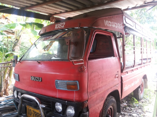 รถสองแถว4ล้อ