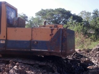 ขายด่วน Komatsu PC200-3 มีลายหัวเจาะ ไม่มีเอกสาร สภาพพร้อมใช้งาน โทร 088-4501277