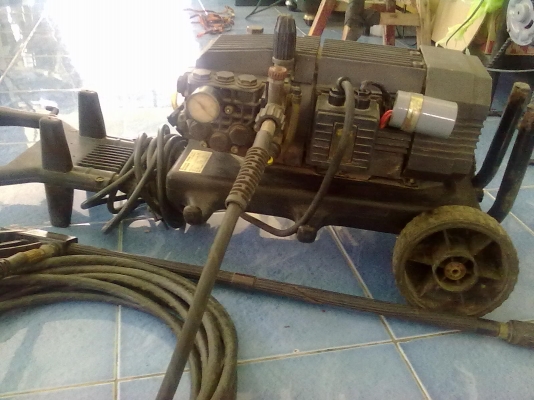 เครื่องอัดฉีด Annovi ของประเทศอิตาลี เครื่องอัดฉีด Annovi ของประเทศอิตาลี