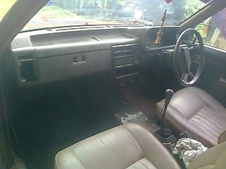 ขายรถกระบะ 4 ประตู MAZDA แม็กนั่ม ใส่เครื่อง นิสสัน LD28 6 สูบ เชื้อเพลิงดีเซล พวงมาลัยเพาเวอร์ เกียร์ธรรมดา ราคา 35000