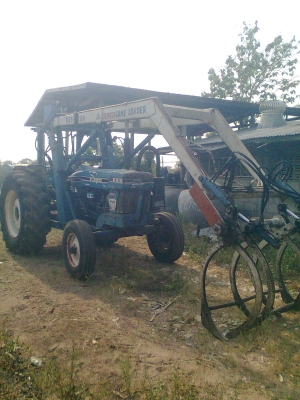 ขายรถคีบอ้อยราคาถูกราคาต่อรองได้