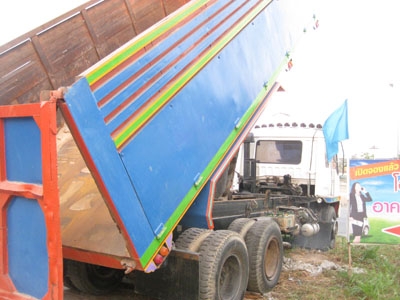 ขาย Fuso FN527M-TF2xxx สองเพลาดั้ม เครื่อง 6D16 turbo เกียร์ฮิตตั้นโทร 088-4501277