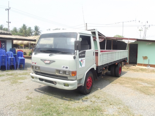 ขายด่วน รถบรทุกHINO FB 120 แรง รุ่นซุปเปอร์เสี่ย