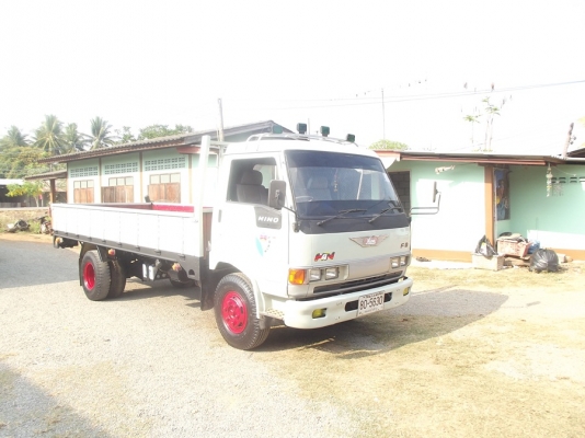 ขายด่วน รถบรทุกHINO FB 120 แรง รุ่นซุปเปอร์เสี่ย