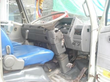 ขาย 6 ล้อ HINO FC กระบะเหล็ก คอกสูง เครื่อง 120 แรงม้า ซุปเปอร์เสี่ย ไม่ดั๊ม ยาว 5.50 เมตร ขาย 6 ล้อ HINO FC กระบะเหล็ก คอกสูง เครื่อง 120 แรงม้า ซุปเปอร์เสี่ย ไม่ดั๊ม ยาว 5.50 เมตร