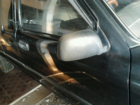 TOYOTA HILUX MIGHTY-X EXTRA CAB 2.5 MT ปี 35 รถบ้านเดิมๆสภาพดีพร้อมใช้งาน เครื่องแห้งแรงดีไม่มีเยิ้ม ภายในเก๋งคอนโซลครบพร้อม แอร์เย็น พวงมาลัยเพาเวอร์ กระบะไม่มีผุ ช่วงล่างคัชซีสวยมากไม่ผุ ยางสภาพดี 4 เส้นประมาณ 70\% พร้อมใช้งาน เอกสารทะเบียนภาษีครบพร้อมโอ