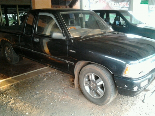 TOYOTA HILUX MIGHTY-X EXTRA CAB 2.5 MT ปี 35 รถบ้านเดิมๆสภาพดีพร้อมใช้งาน เครื่องแห้งแรงดีไม่มีเยิ้ม ภายในเก๋งคอนโซลครบพร้อม แอร์เย็น พวงมาลัยเพาเวอร์ กระบะไม่มีผุ ช่วงล่างคัชซีสวยมากไม่ผุ ยางสภาพดี 4 เส้นประมาณ 70\% พร้อมใช้งาน เอกสารทะเบียนภาษีครบพร้อมโอ