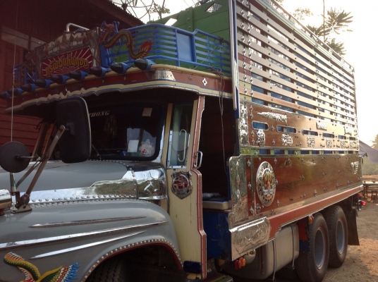 สาระแน10ล้อมาแล้วน้าเชจัดเต็ม