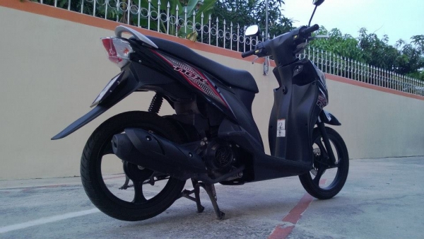 Nex 2012 มีสมุดประกันศูนย์ ใหม่มาก เดิมๆแท้ๆเครื่องไม่เคยแกะ ต่อรองได้