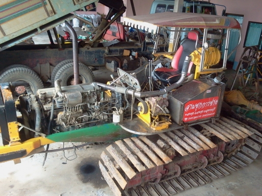 ขาย! รถตีดิน สามชุกการช่าง เครื่อง JO 235แรง ตัวเดิน10  ปั้มไดกิ้นเบอร์22